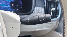 Volvo V90 2.0 B5P Ultimate Dark 5dr Auto Petrol Estate